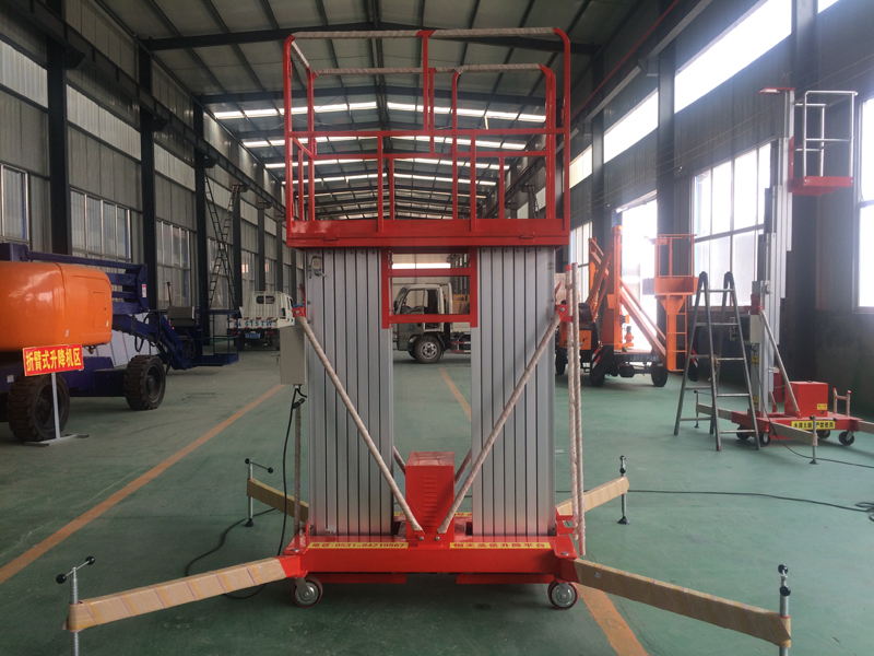 雙桅桿鋁合金升降平臺(tái) 雙桅桿鋁合金升降平臺(tái)